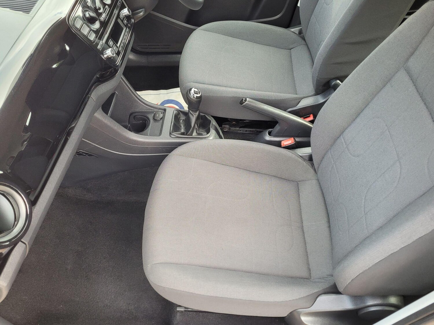 Used Volkswagen up! 2014 for sale - 77637639: Photo 44