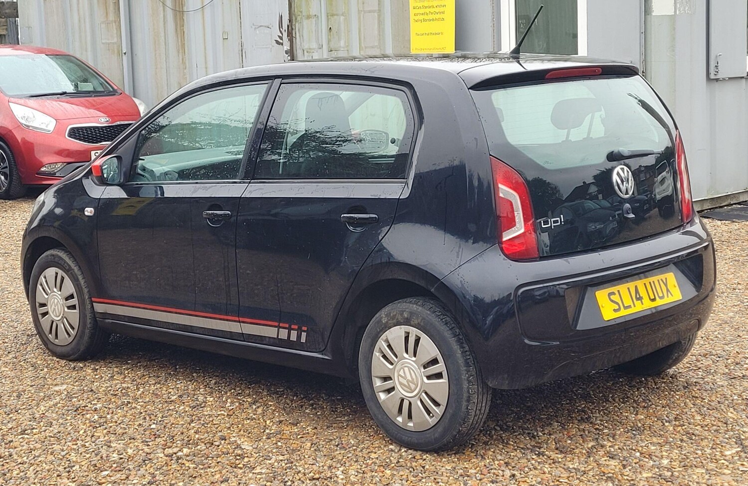 Used Volkswagen up! 2014 for sale - 77637639: Photo 5