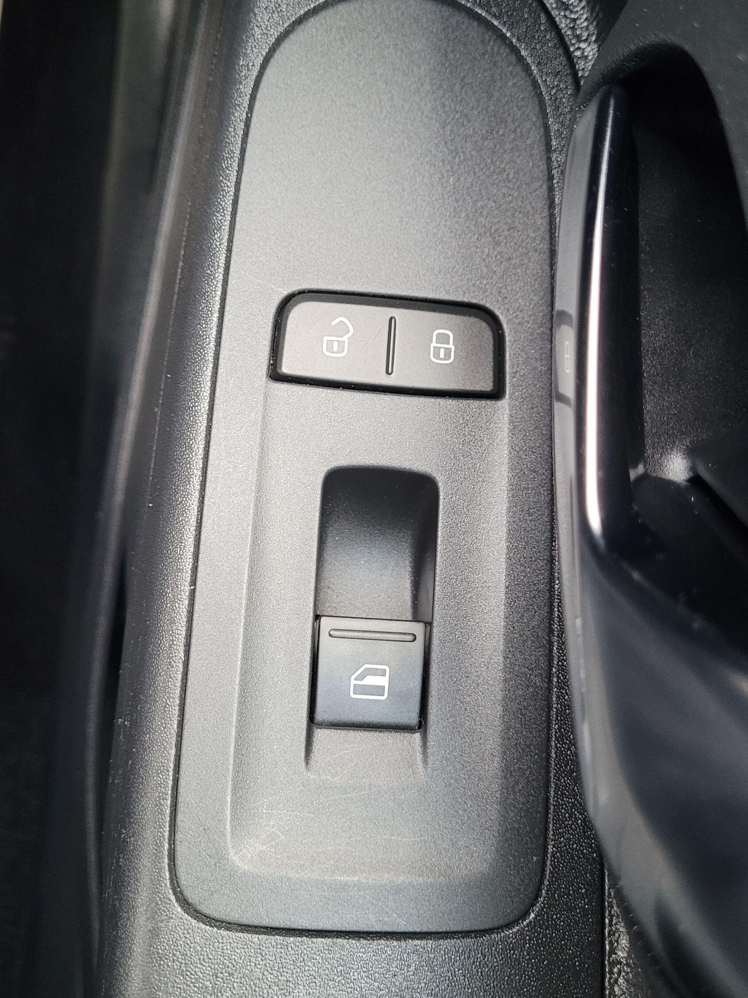 Used Volkswagen up! 2014 for sale - 77637639: Photo 56