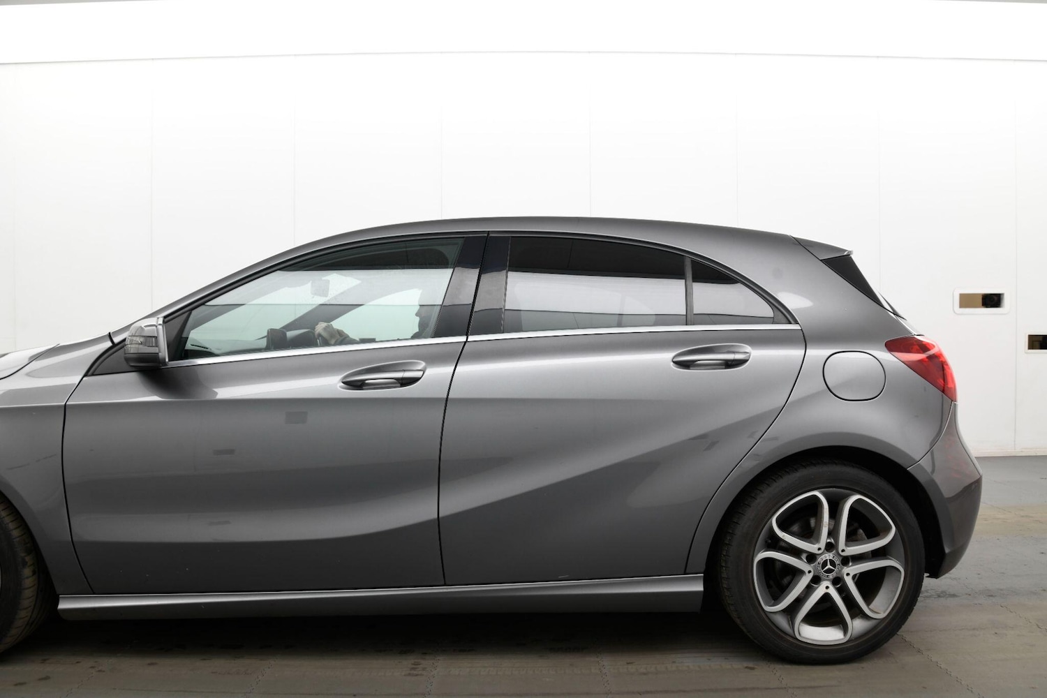 Used Mercedes-Benz A-Class 2018 for sale - 77359268: Photo 4