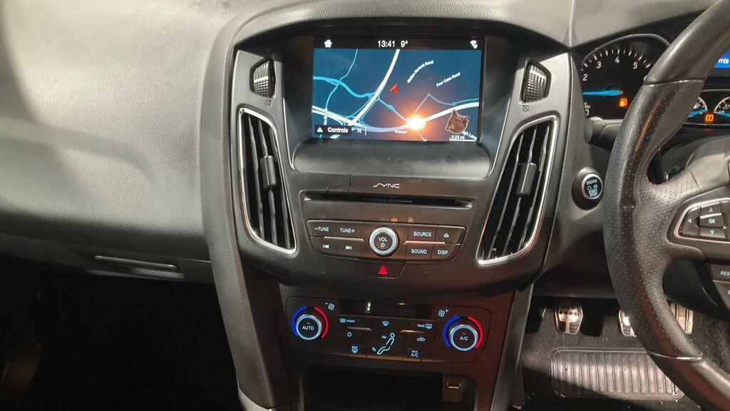 Used Ford Focus 2018 for sale - 77066951: Photo 11