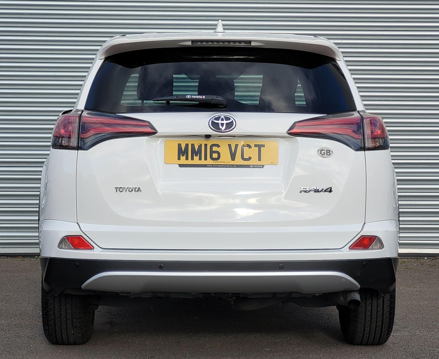 Used Toyota RAV4 2016 for sale - 76765820: Photo 10