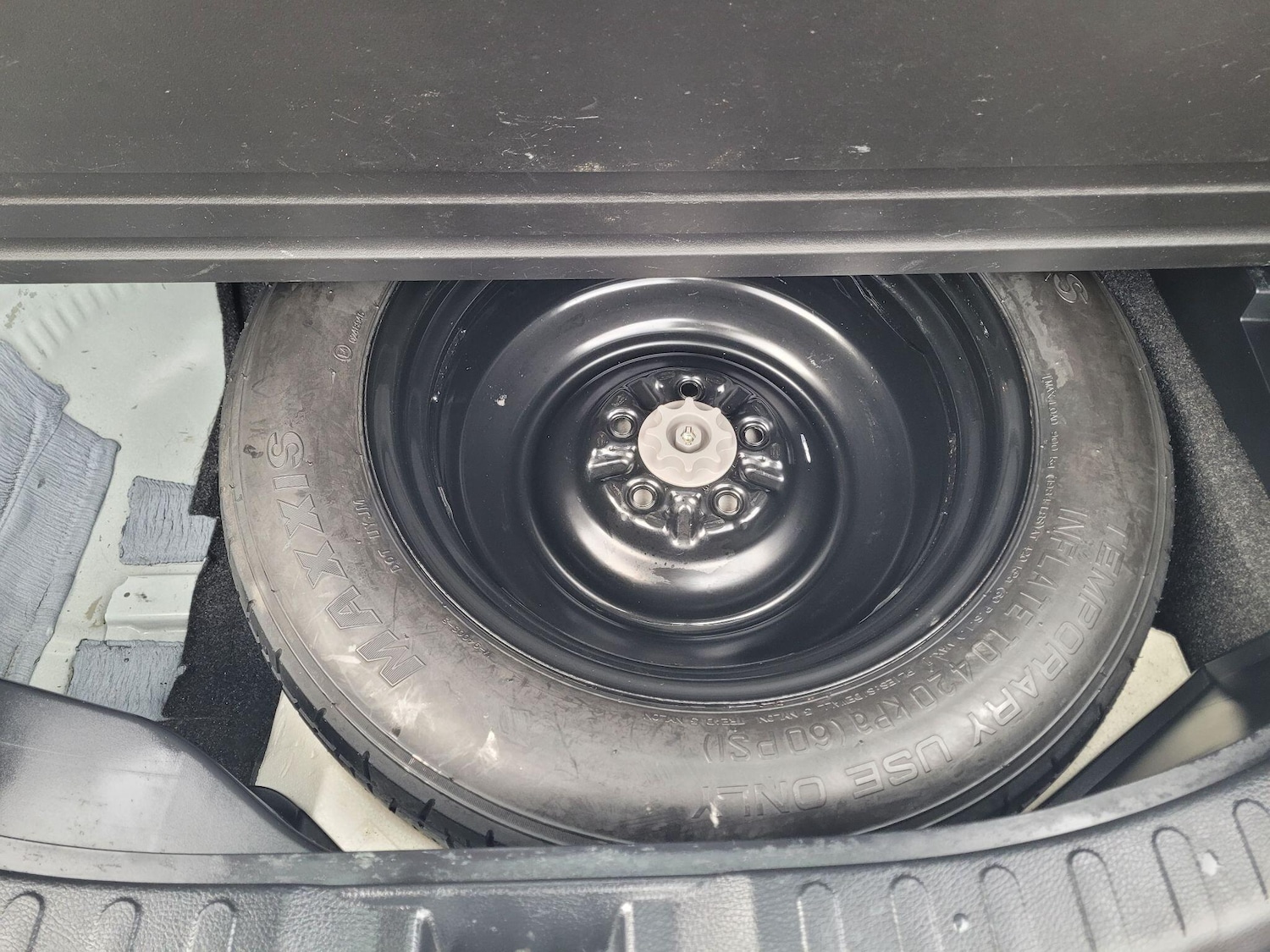 Used Toyota RAV4 2016 for sale - 76765820: Photo 27