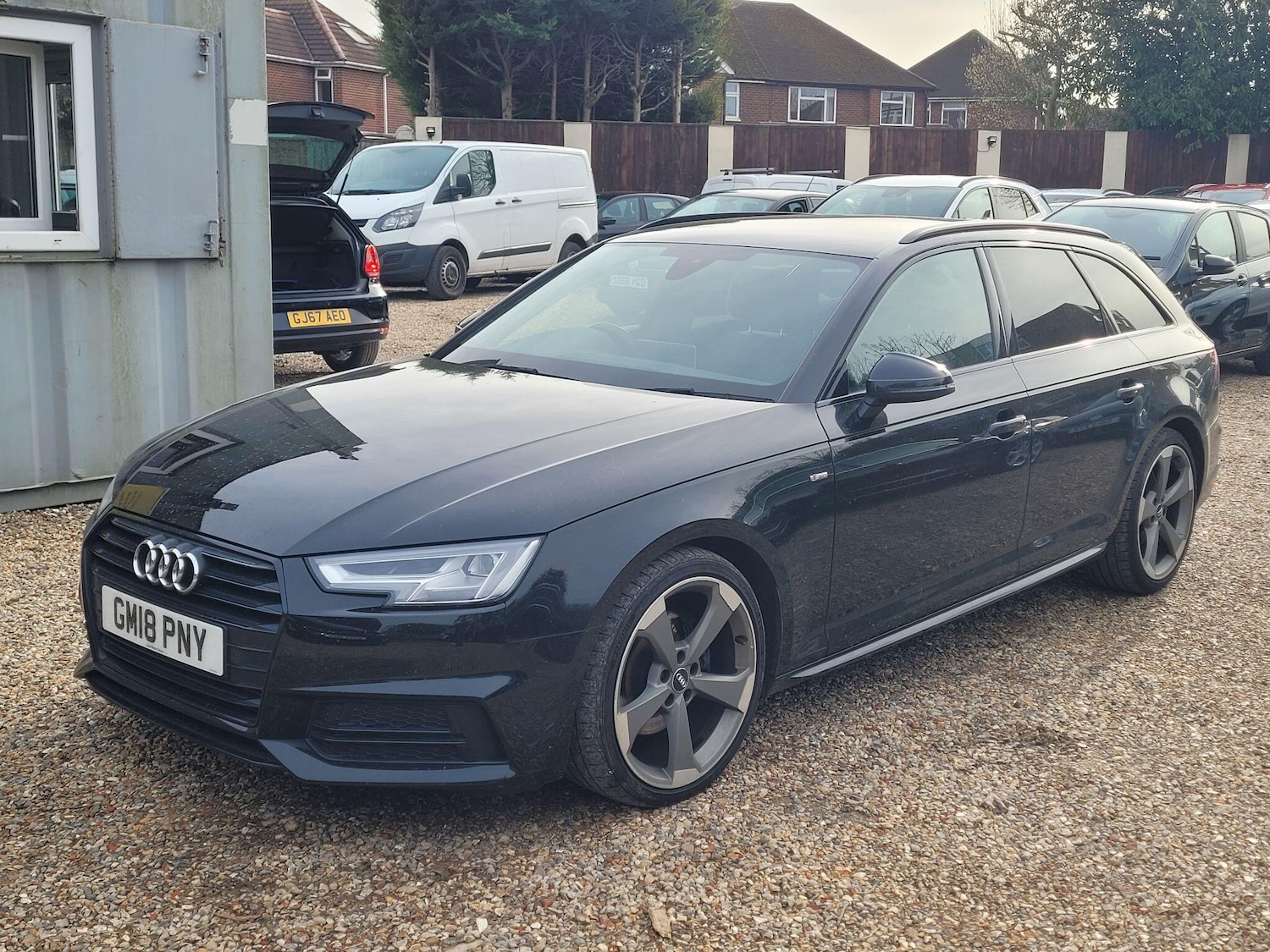 Used Audi A4 2018 for sale - 77585749: Photo 2