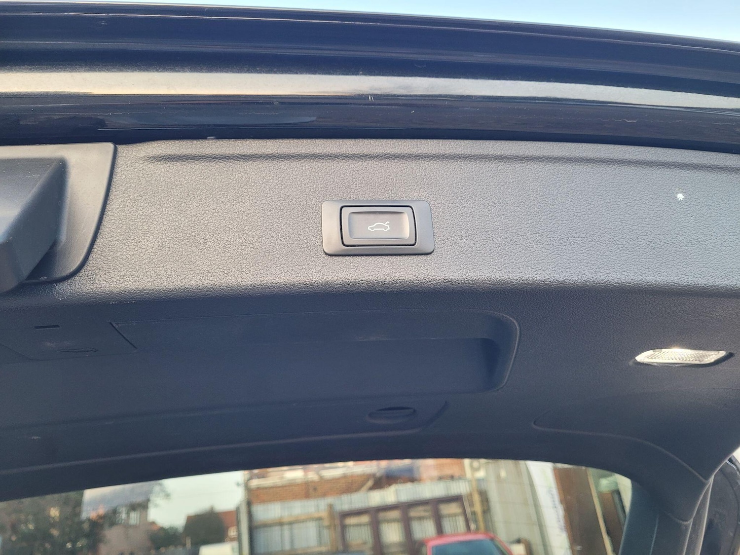 Used Audi A4 Avant 2018 for sale - 77585749: Photo 38