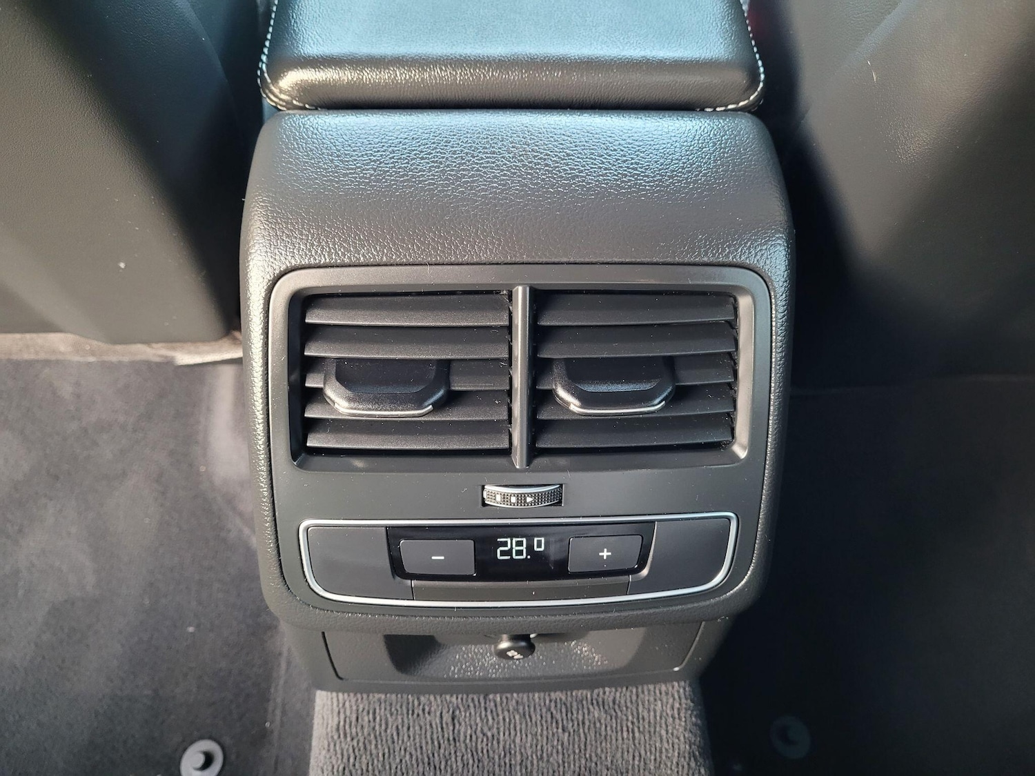 Used Audi A4 Avant 2018 for sale - 77585749: Photo 44