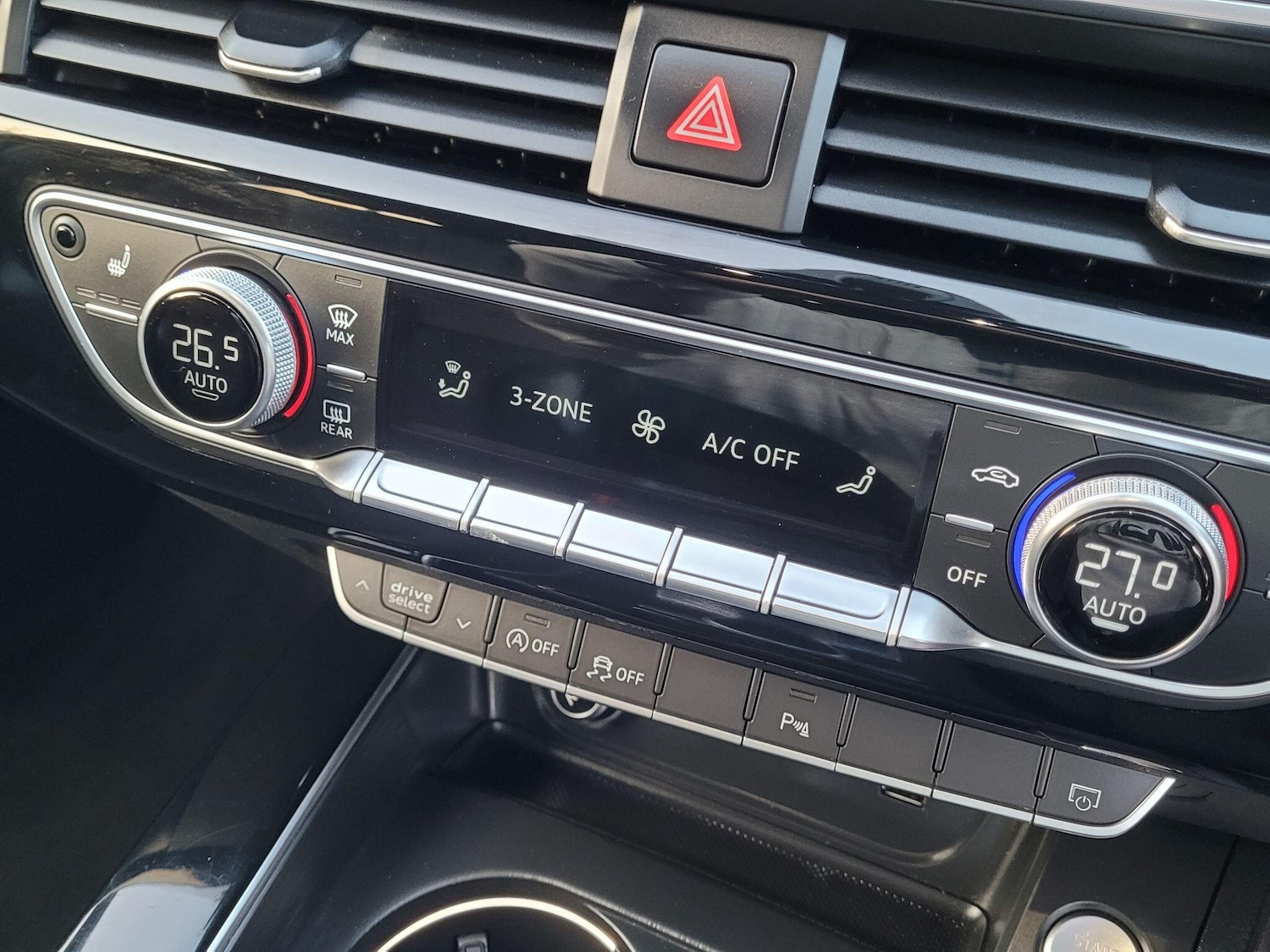 Used Audi A4 Avant 2018 for sale - 77585749: Photo 76