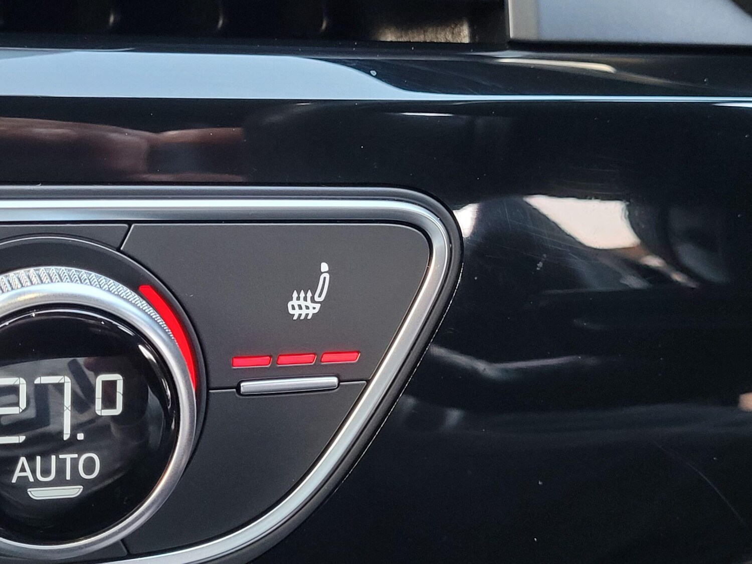 Used Audi A4 Avant 2018 for sale - 77585749: Photo 77