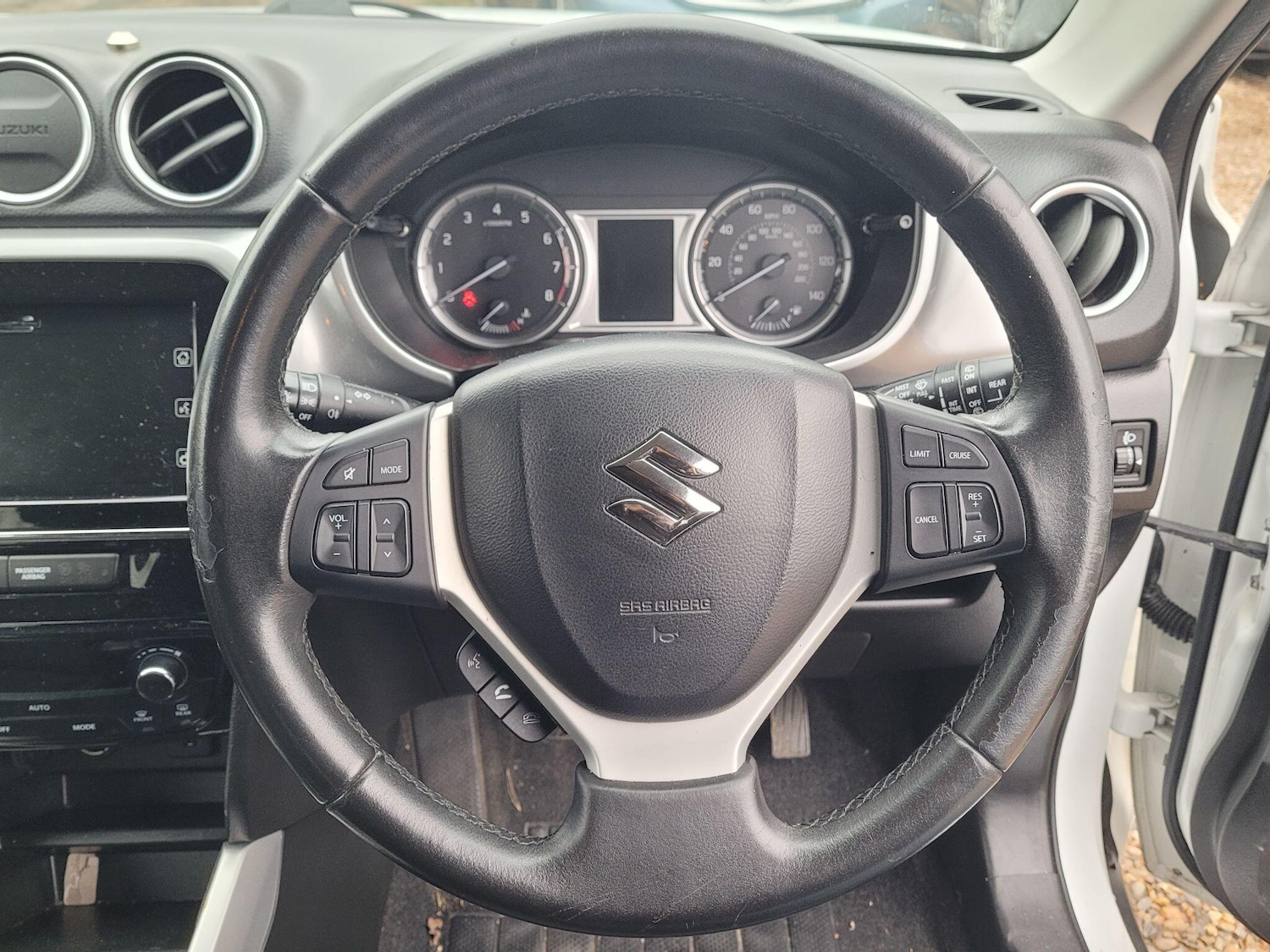 Used Suzuki Vitara 2017 for sale - 77799395: Photo 18