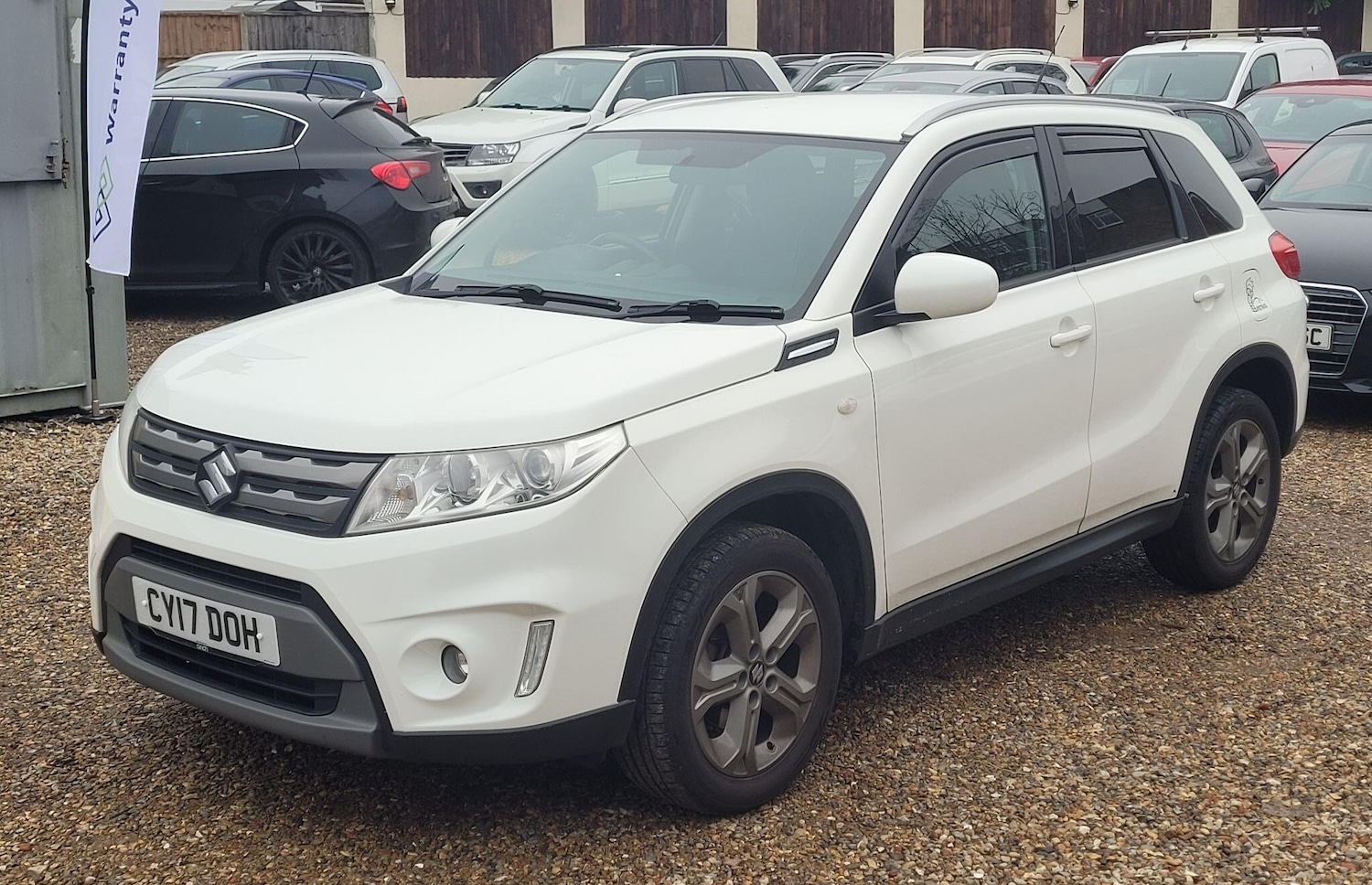 Used Suzuki Vitara 2017 for sale - 77799395: Photo 2