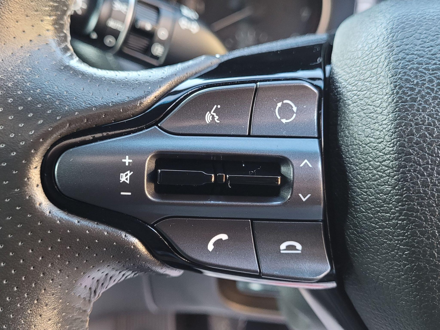 Used Hyundai i30 2018 for sale - 77305778: Photo 49