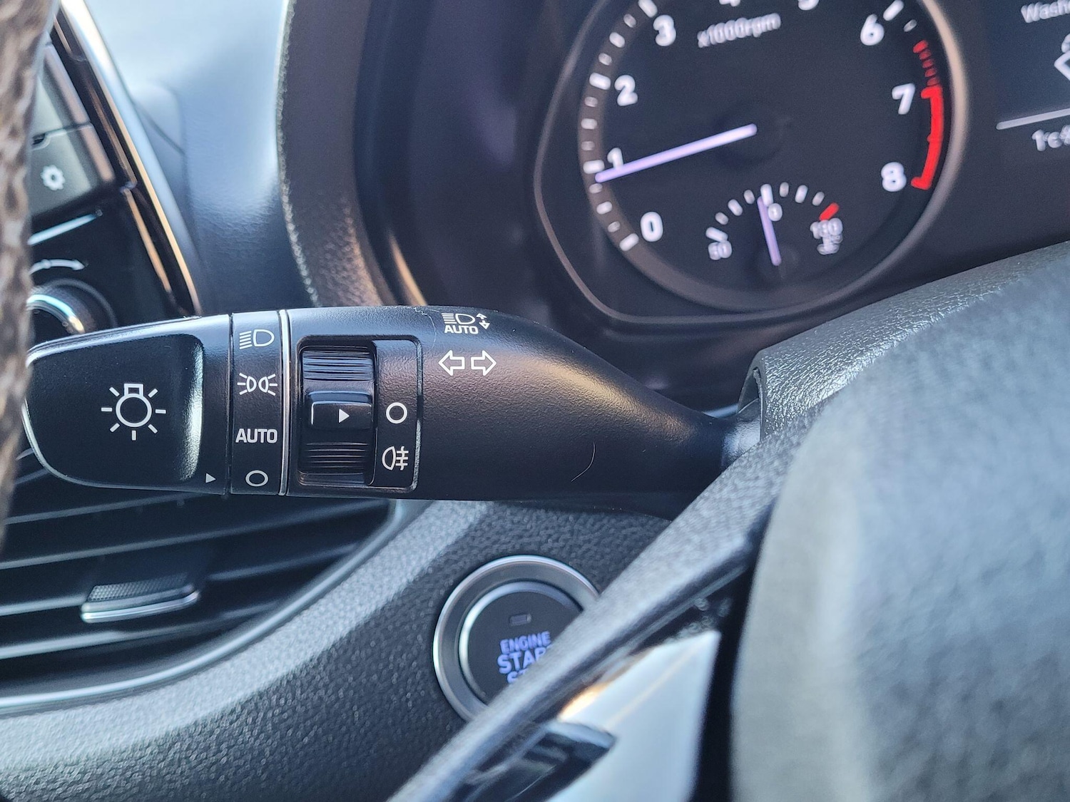 Used Hyundai i30 2018 for sale - 77305778: Photo 51