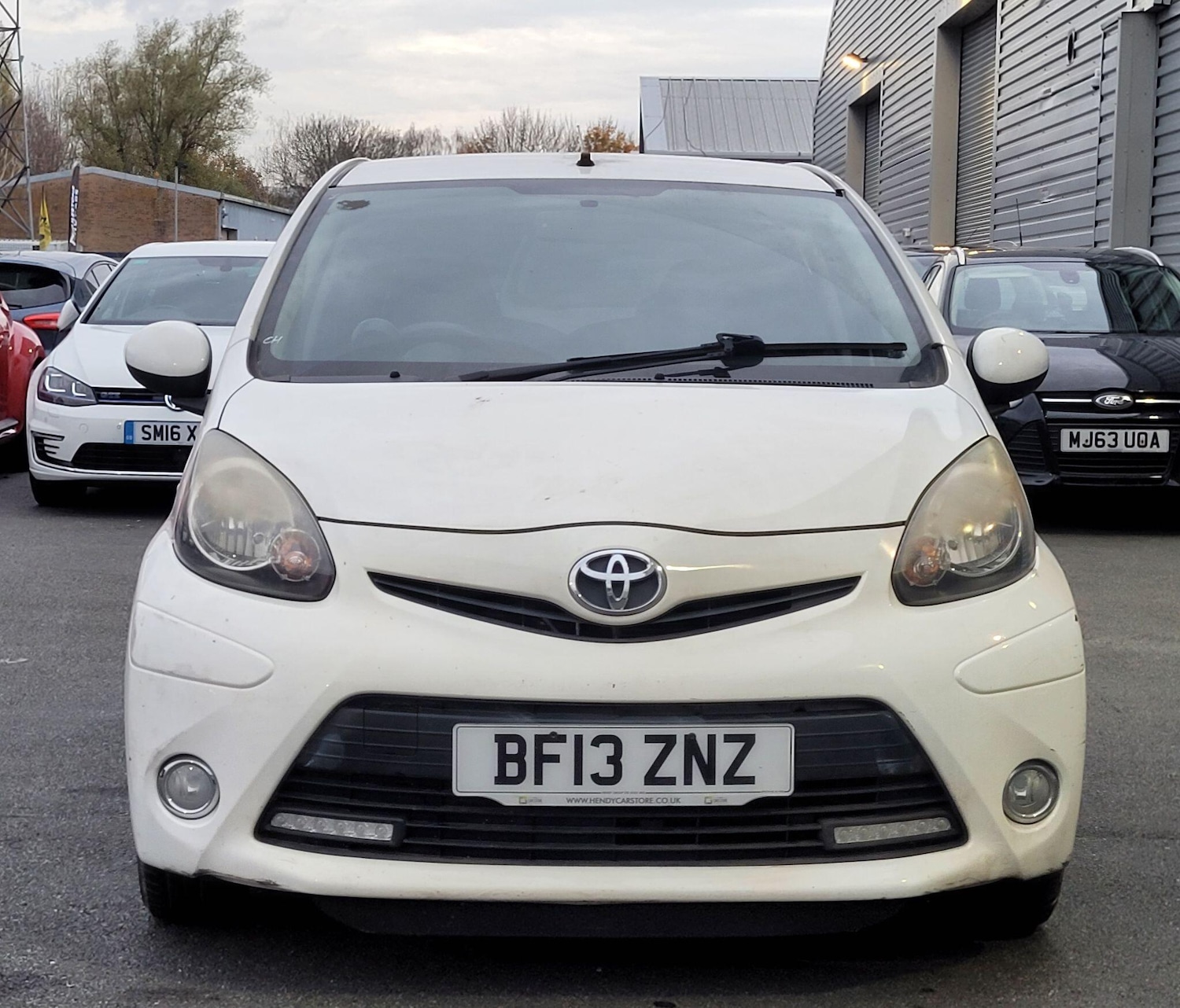 Used Toyota AYGO 2013 for sale - 76573253: Photo 2