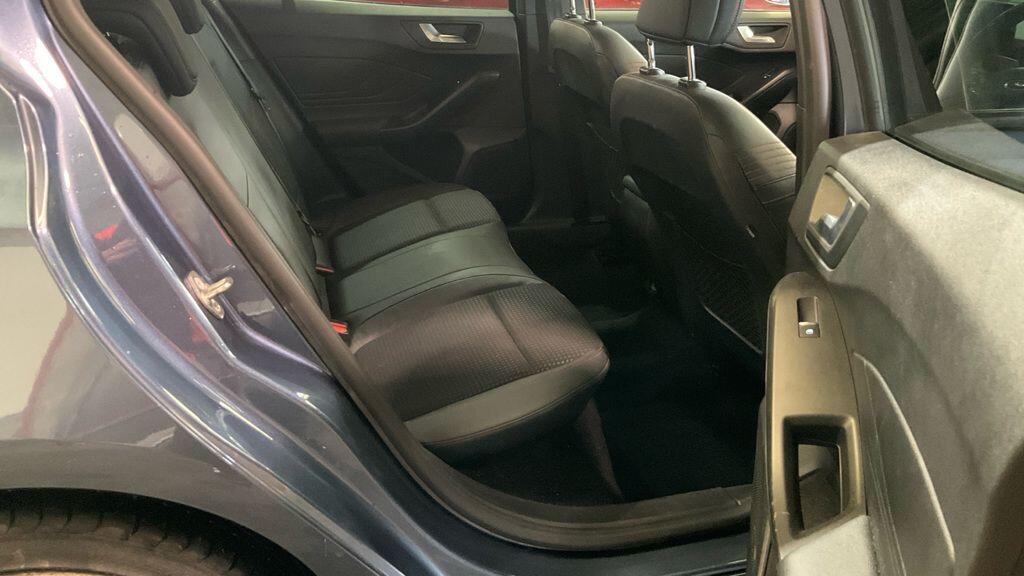 Used Ford Focus 2019 for sale - 76984714: Photo 6
