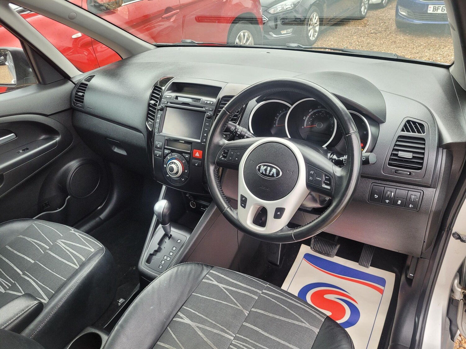 Used Kia Venga 2014 for sale - 76984708: Photo 23