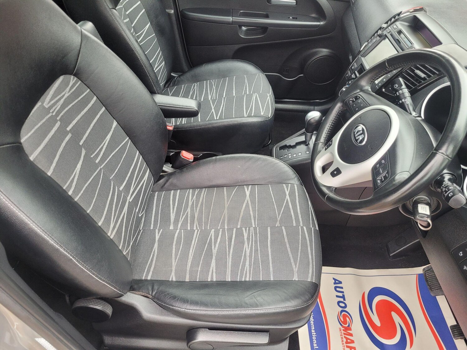 Used Kia Venga 2014 for sale - 76984708: Photo 25