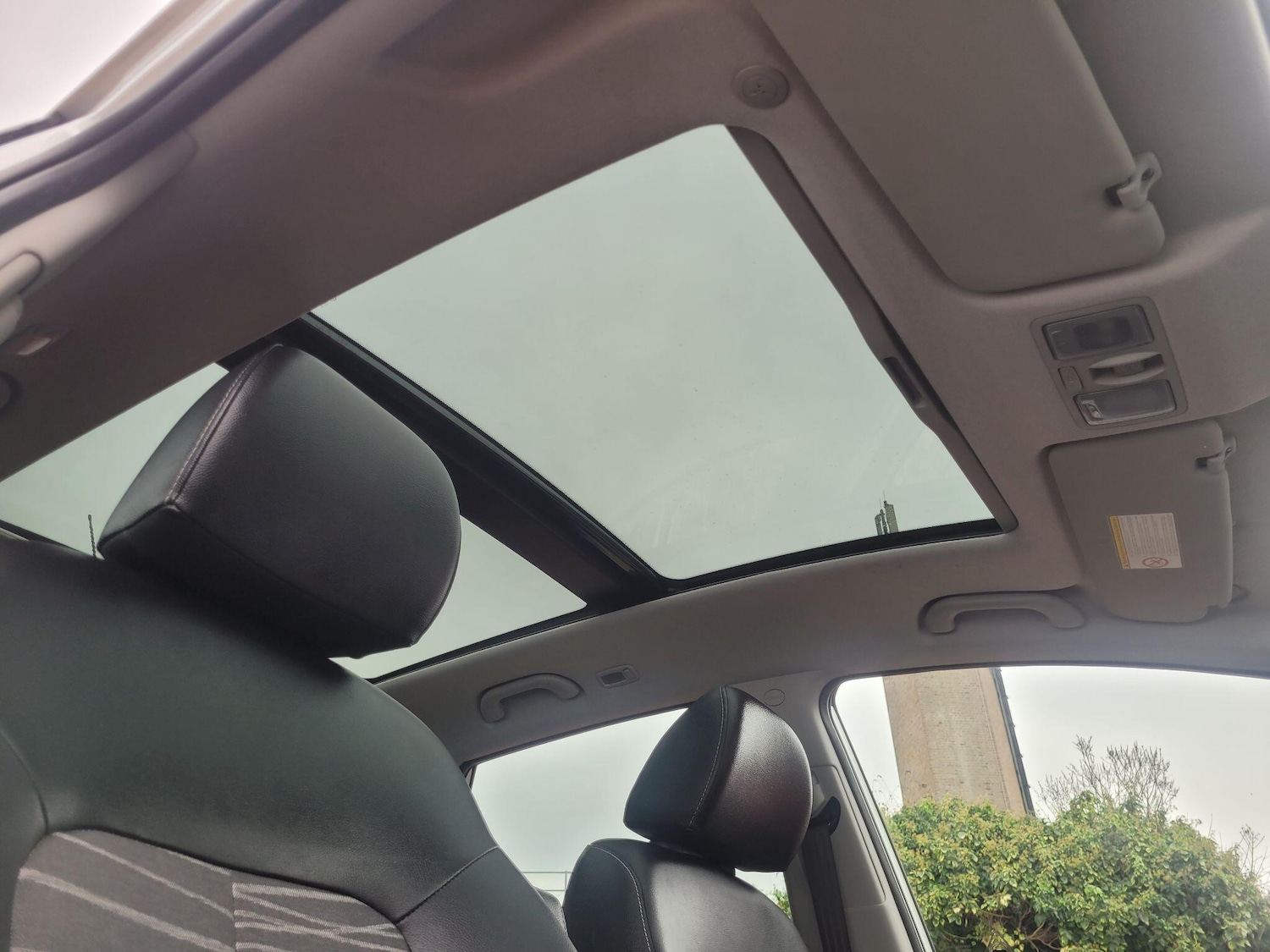 Used Kia Venga 2014 for sale - 76984708: Photo 41