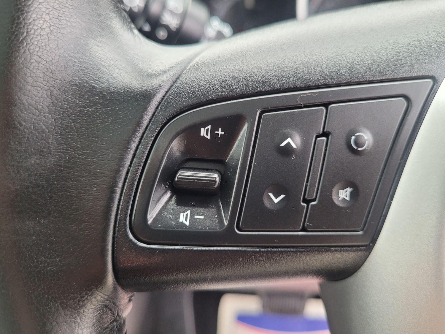 Used Kia Venga 2014 for sale - 76984708: Photo 44