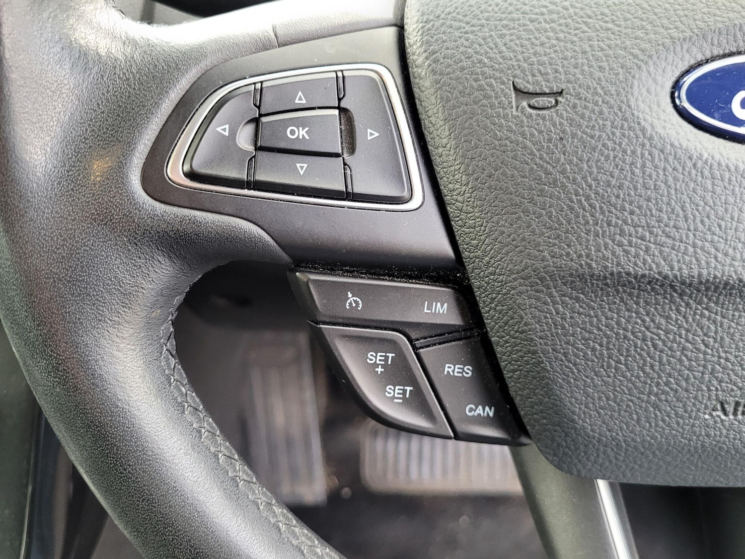 Used Ford Focus 2017 for sale - 76398803: Photo 10