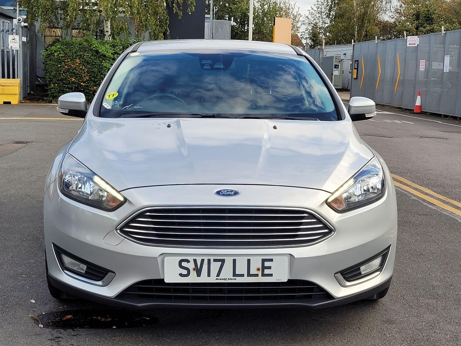 Used Ford Focus 2017 for sale - 76398803: Photo 2