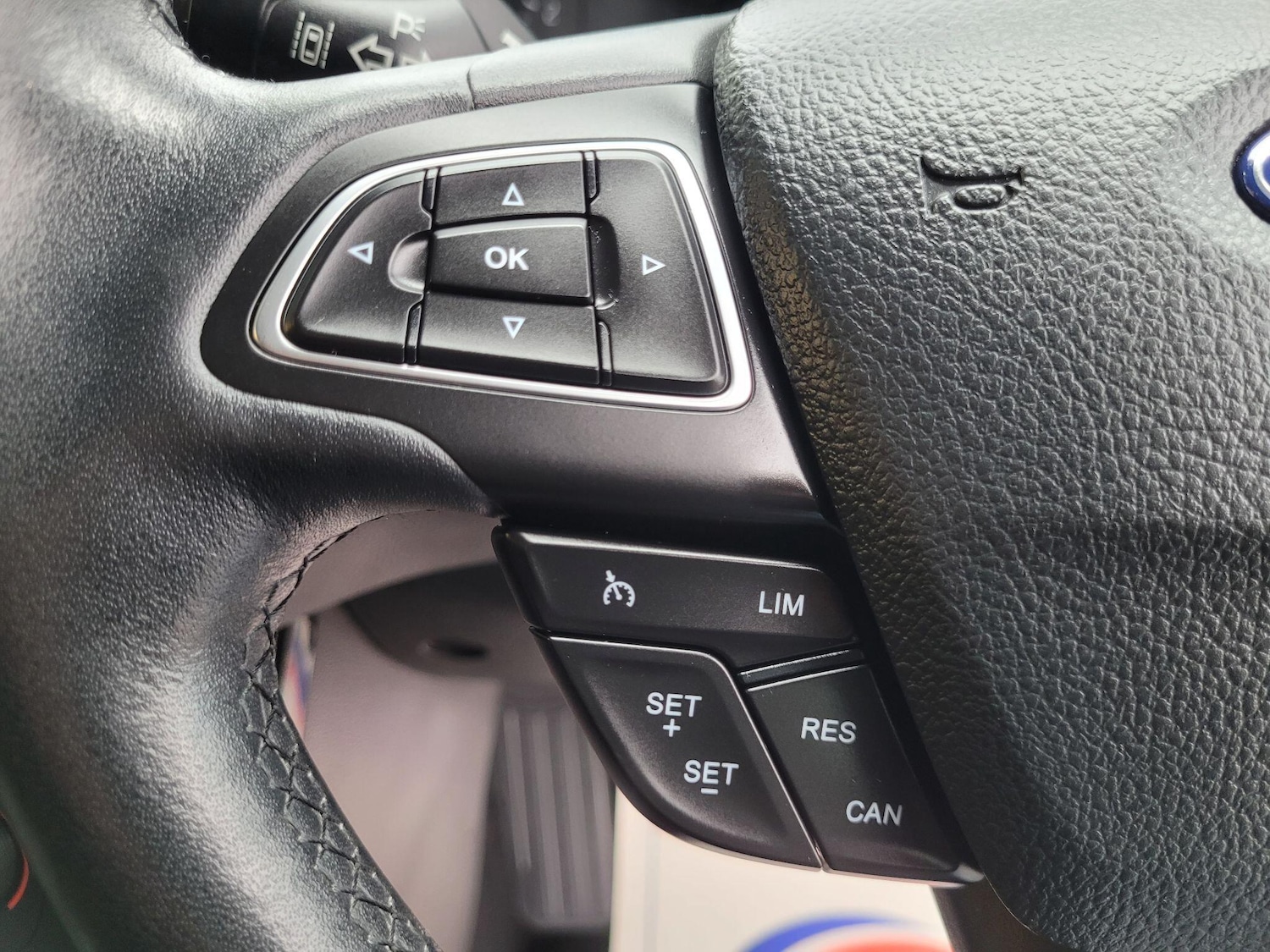 Used Ford Focus 2017 for sale - 76398803: Photo 26