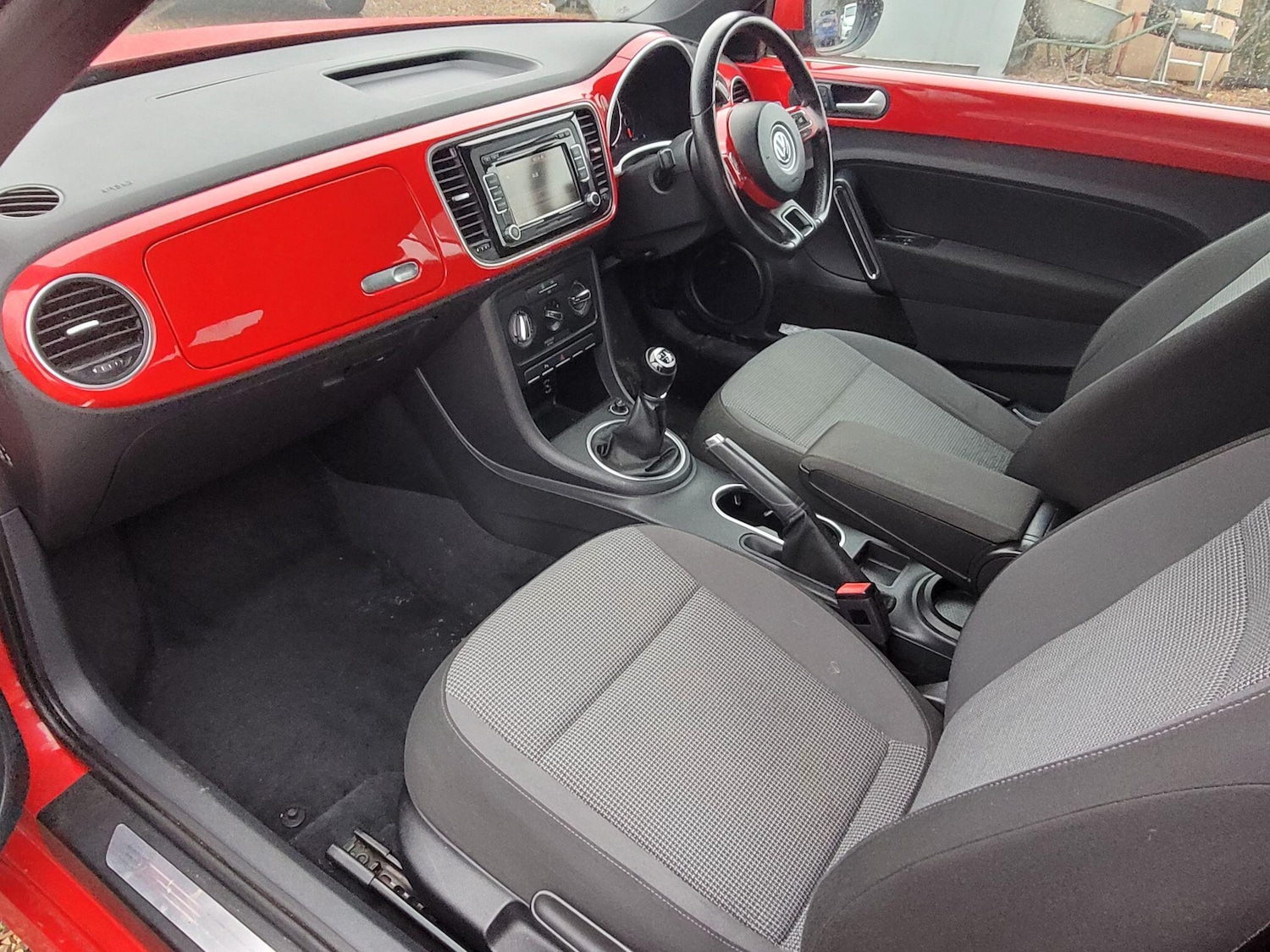 Used Volkswagen Beetle 2014 for sale - 77166535: Photo 11