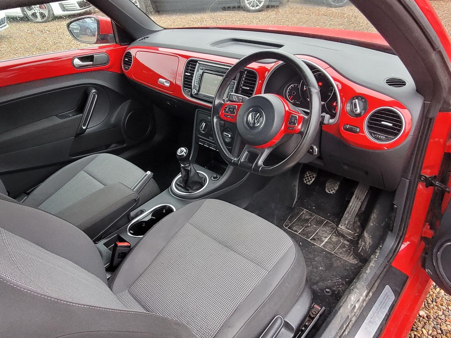 Used Volkswagen Beetle 2014 for sale - 77166535: Photo 8