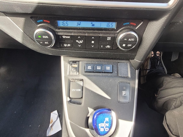 Used Toyota Auris 2015 for sale - 76085233: Photo 14