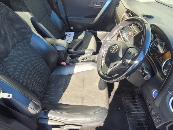 Used Toyota Auris 2015 for sale - 76085233: Photo 8