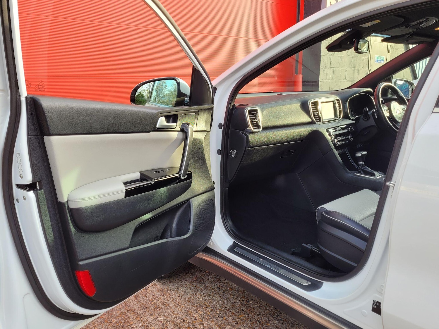 Used Kia Sportage 2017 for sale - 76984721: Photo 27