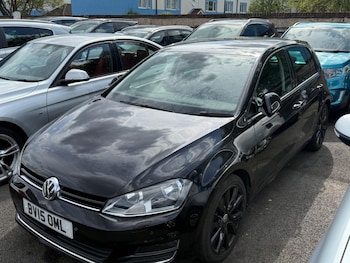 Used Volkswagen Golf 2015 for sale - 75915114: Photo