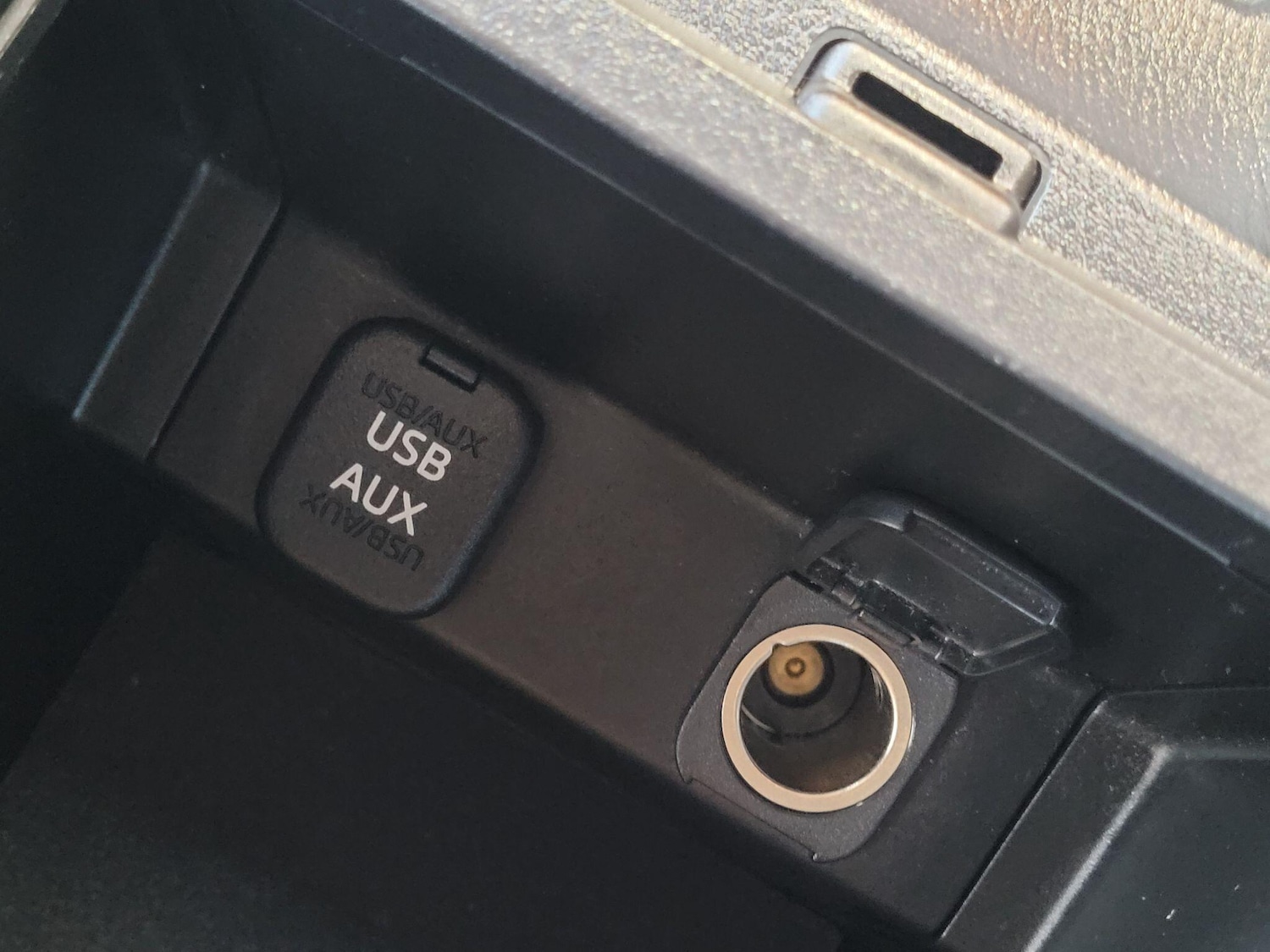 Used Mazda Mazda6 2013 for sale - 76550885: Photo 45