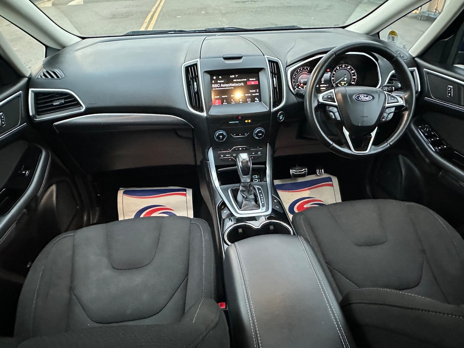 Used Ford S-Max 2016 for sale - 76984698: Photo 21