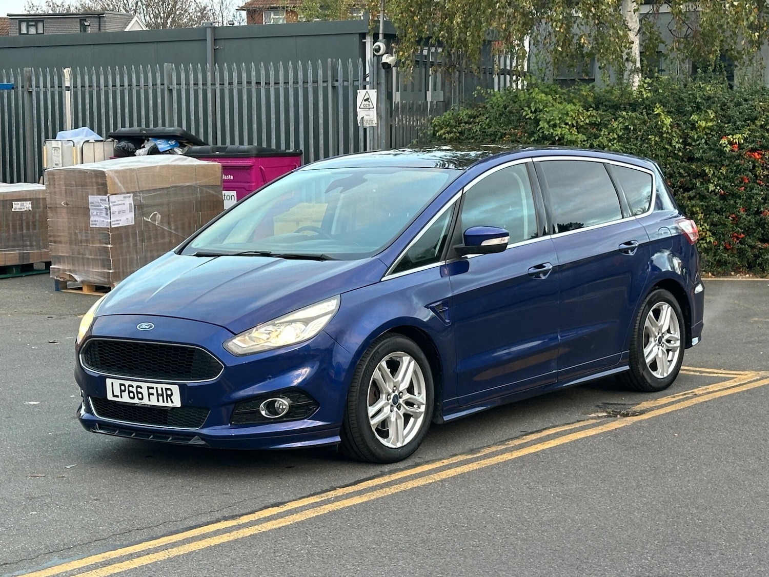 Used Ford S-Max 2016 for sale - 76984698: Photo 7