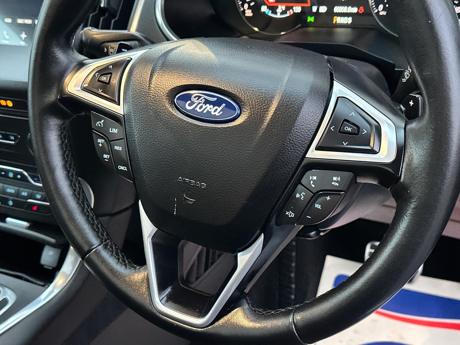 Used Ford S-Max 2016 for sale - 76984698: Photo 76