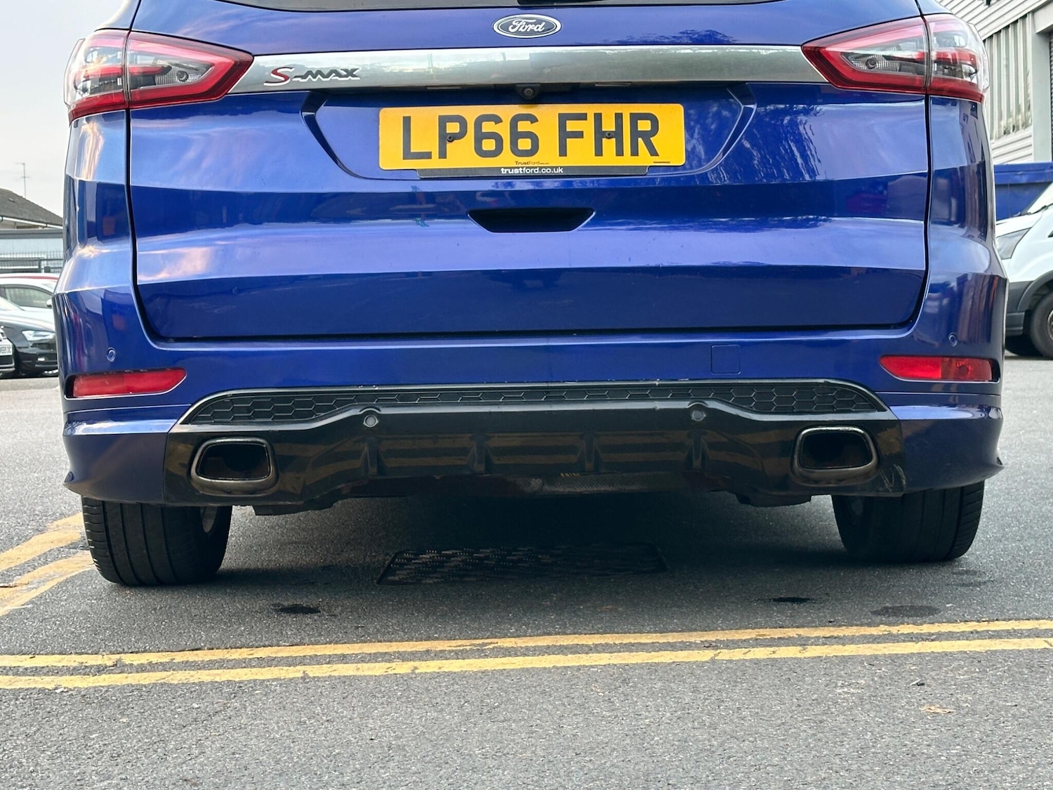 Used Ford S-Max 2016 for sale - 76984698: Photo 9