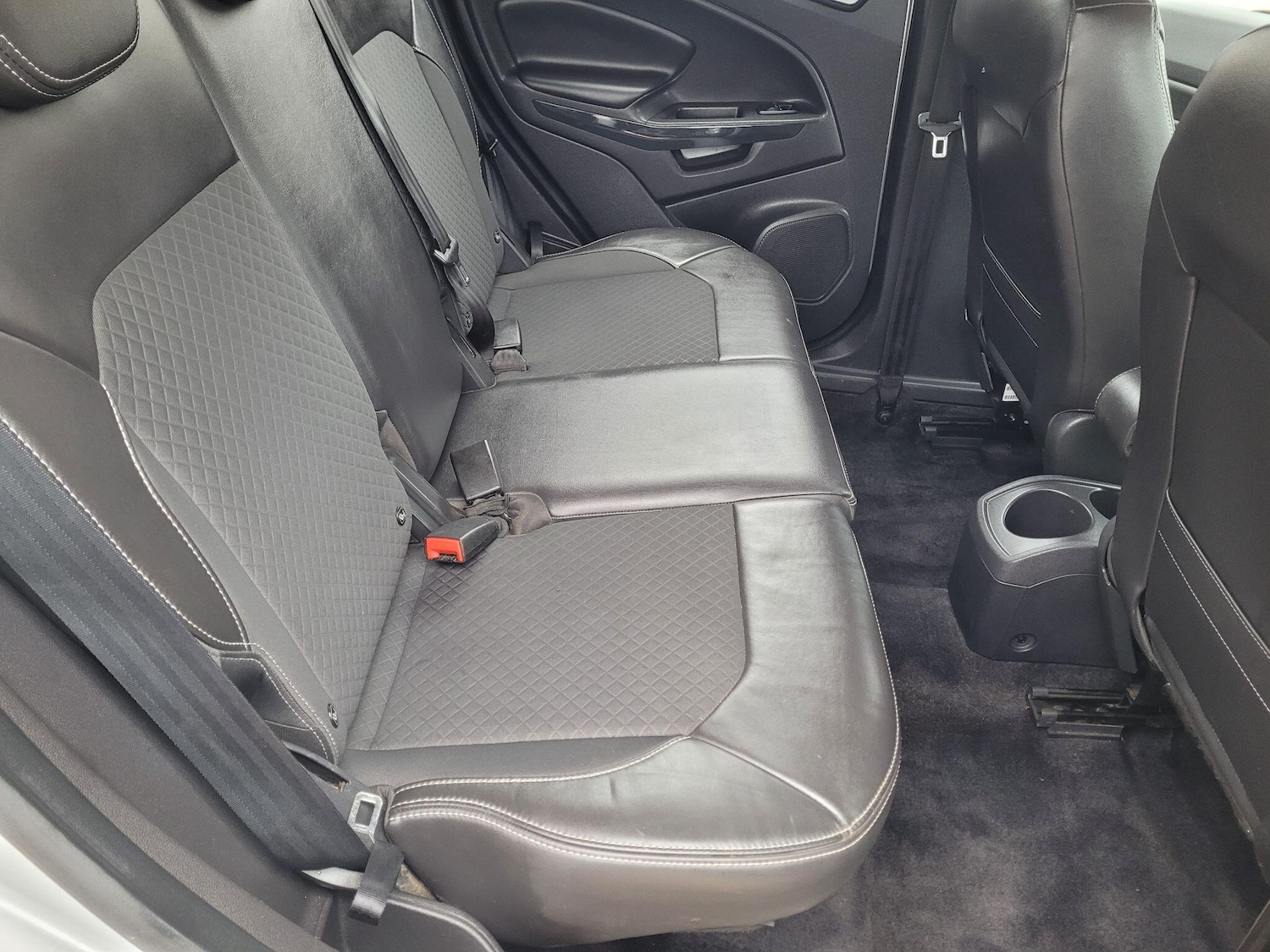 Used Ford Ecosport 2016 for sale - 76984710: Photo 25