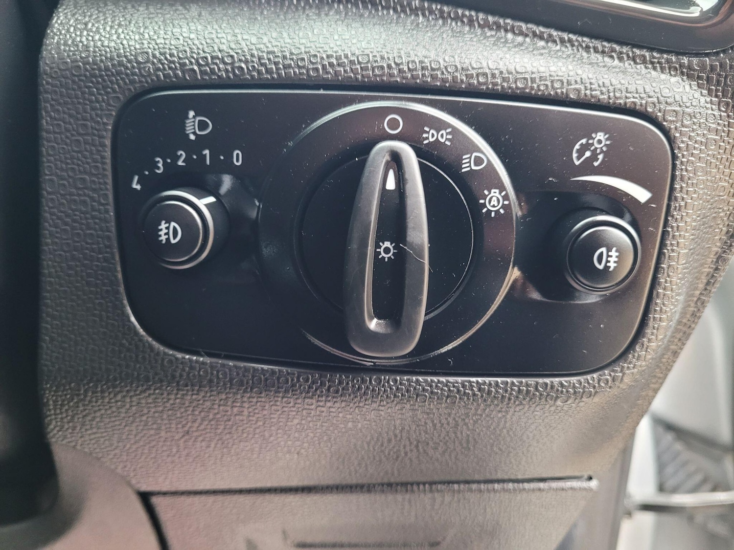 Used Ford Ecosport 2016 for sale - 76984710: Photo 39