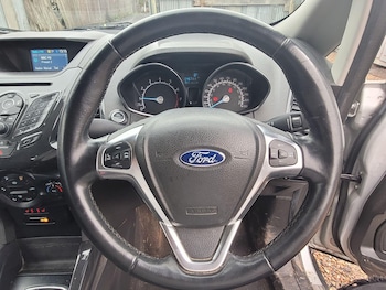 Used Ford Ecosport 2016 for sale - 76984710: Photo