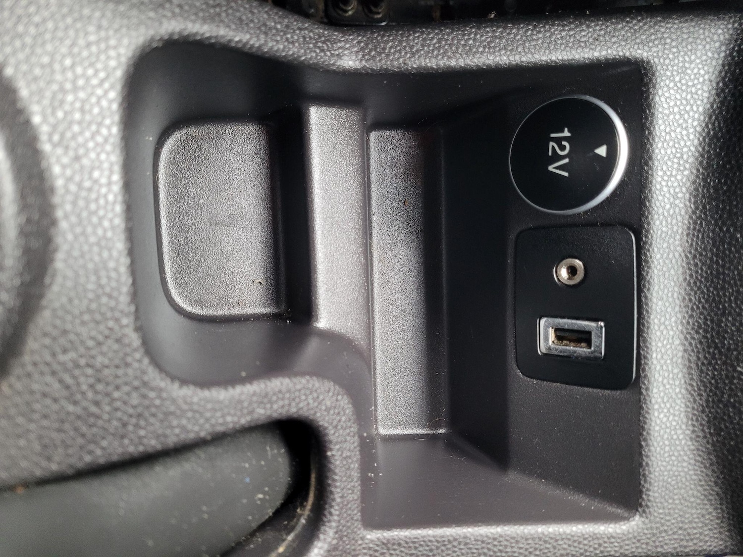 Used Ford Ecosport 2016 for sale - 76984710: Photo 51