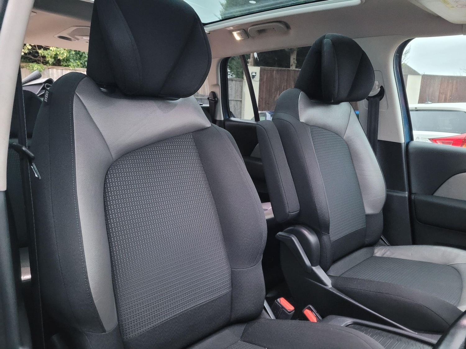 Used Citroen C4 Grand Picasso 2016 for sale - 77039743: Photo 27