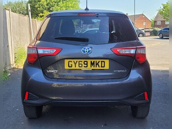 Used Toyota Yaris 2019 for sale - 78475634: Photo
