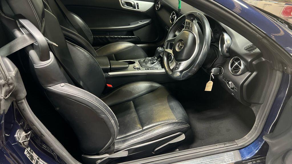 Used Mercedes-Benz SLK 2013 for sale - 76326724: Photo 9