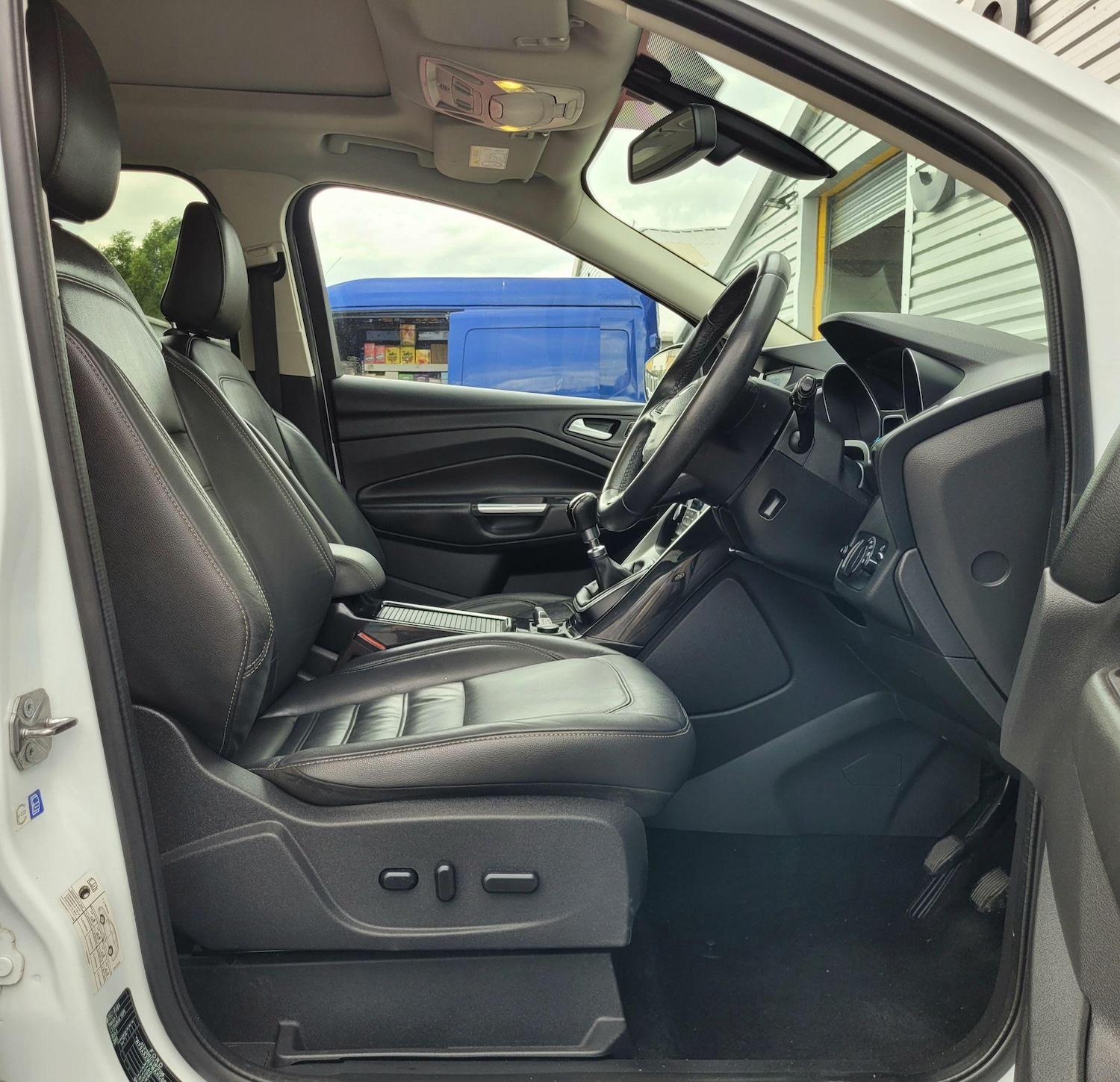 Vehicle 28