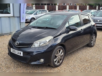 Used Toyota Yaris 2012 for sale - 78447812: Photo