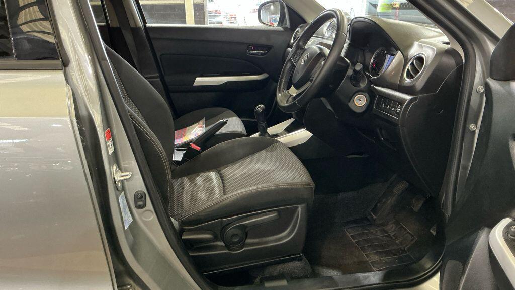 Used Suzuki Vitara 2017 for sale - 78115335: Photo 6
