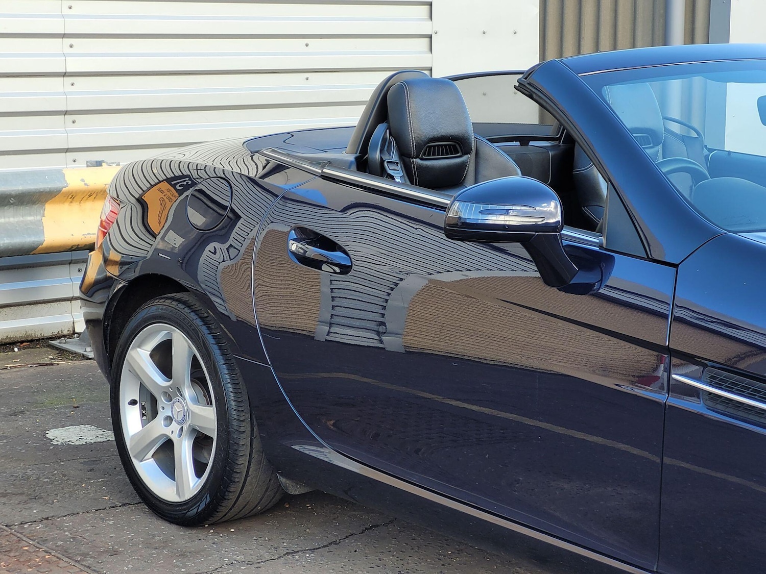 Used Mercedes-Benz SLK 2013 for sale - 76984706: Photo 4