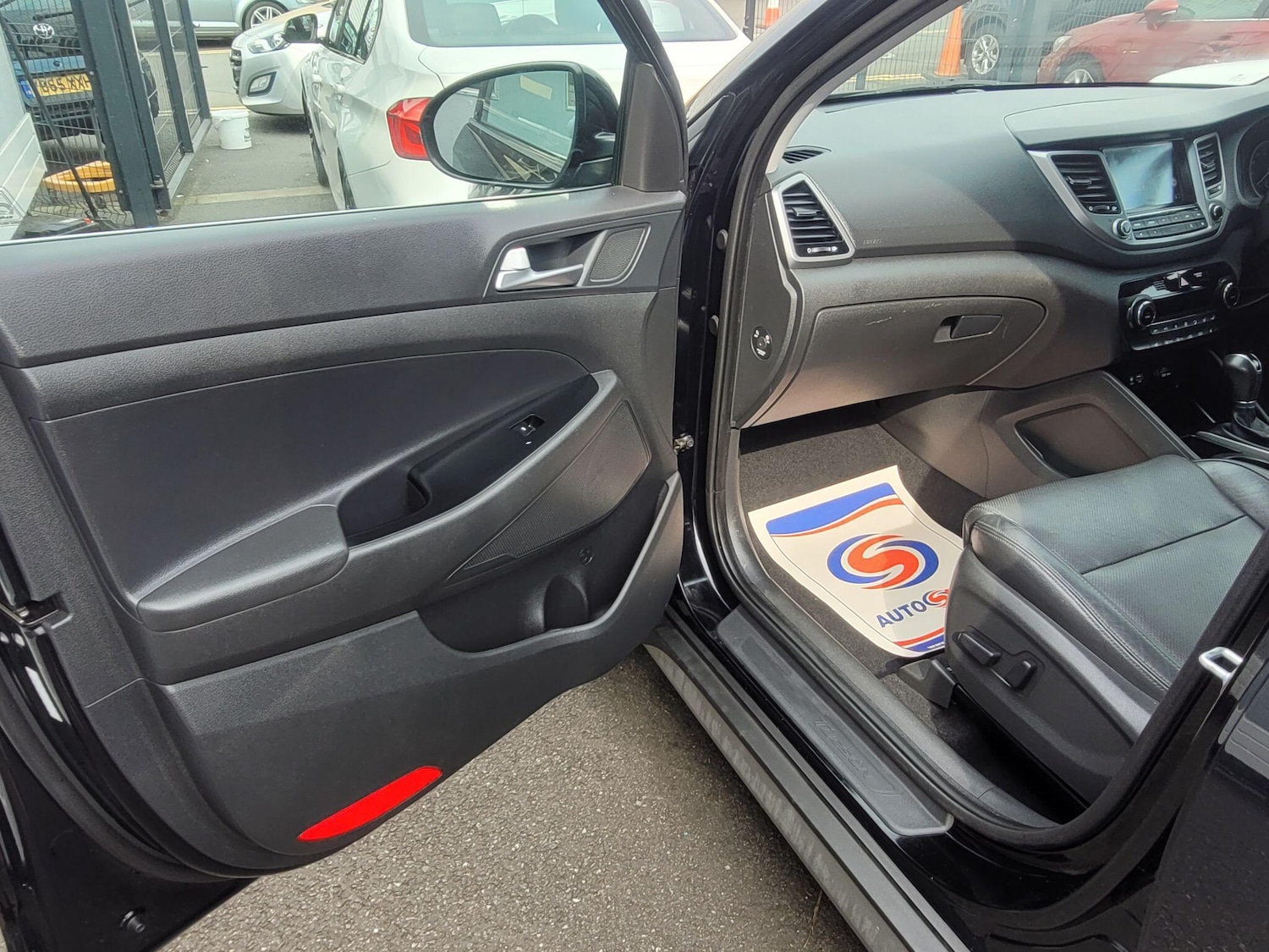 Used Hyundai TUCSON 2017 for sale - 75646382: Photo 42