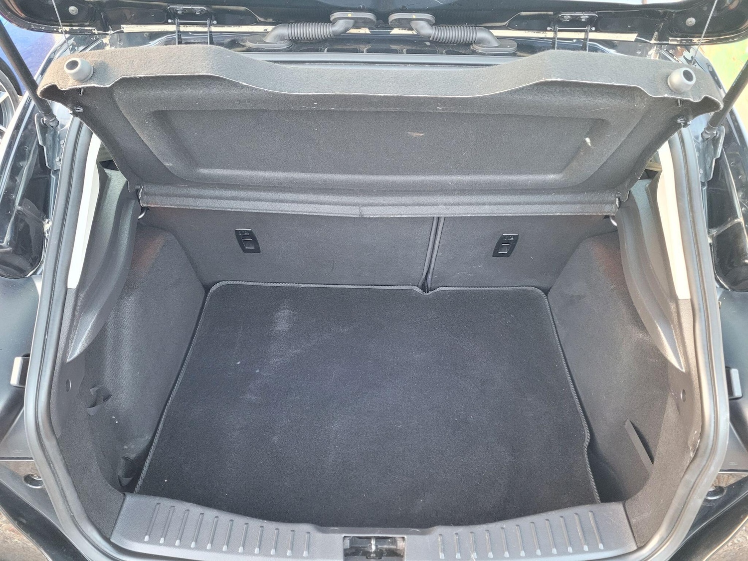 Used Ford Focus 2016 for sale - 76984702: Photo 34