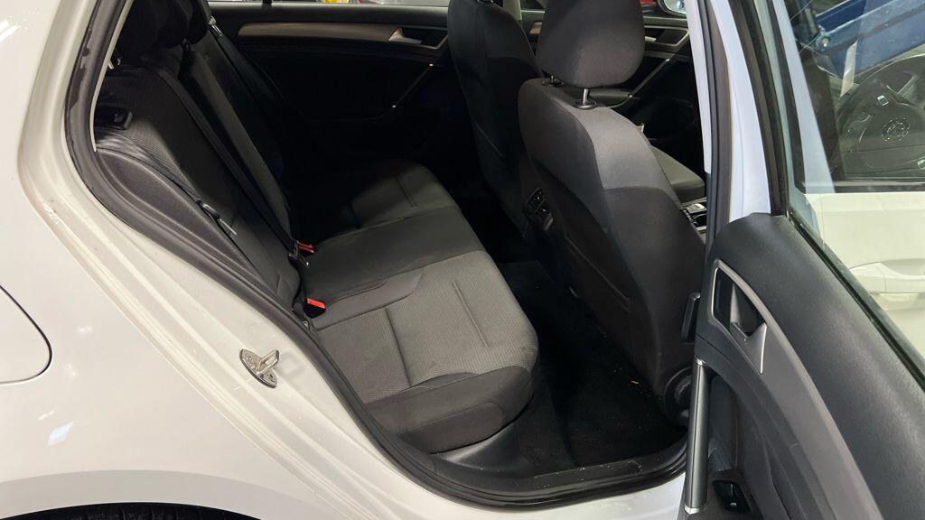 Used Volkswagen Golf 2015 for sale - 77039718: Photo 6